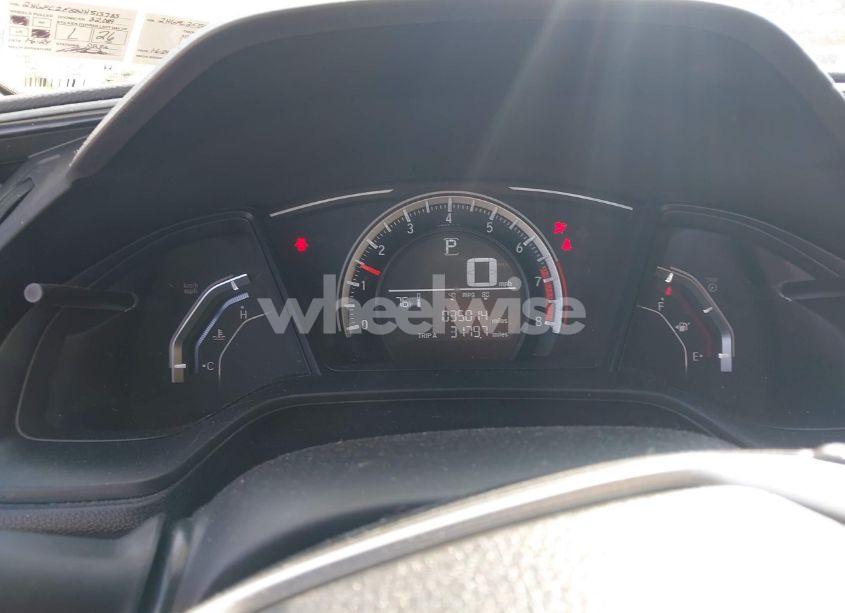 Photo 7 of 2018 Honda Civic LX (VIN 2HGFC2F50JH513733)