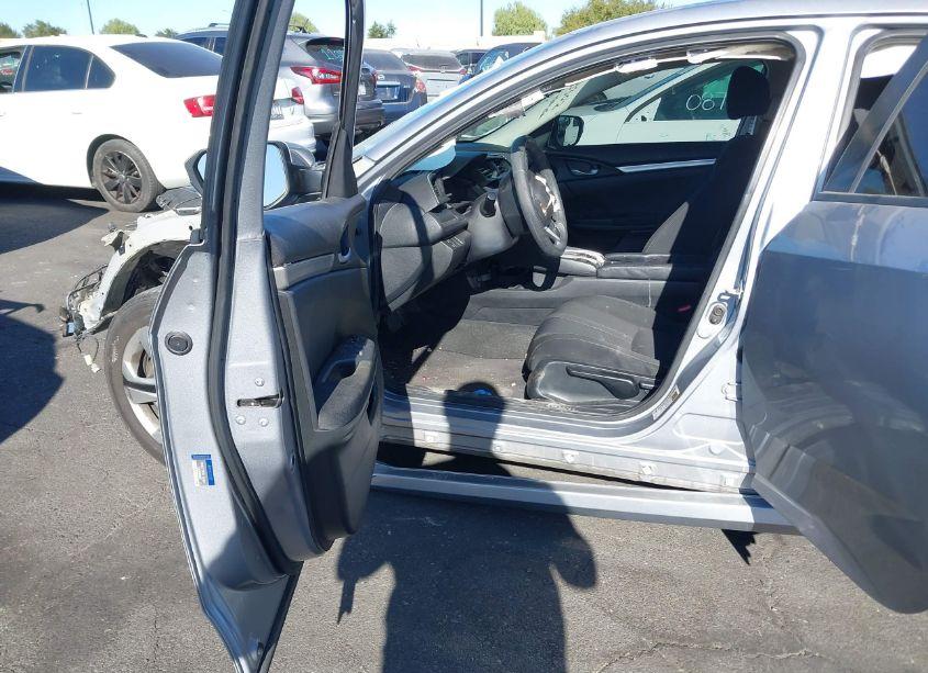 Photo 5 of 2018 Honda Civic LX (VIN 2HGFC2F50JH517460)