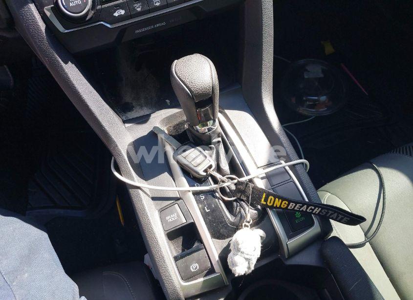 Photo 11 of 2018 Honda Civic LX (VIN 2HGFC2F50JH546716)