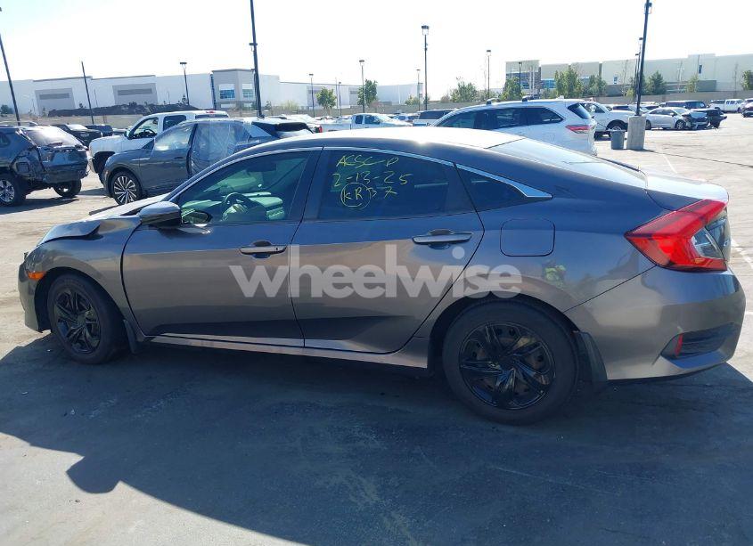 Photo 15 of 2018 Honda Civic LX (VIN 2HGFC2F50JH546716)
