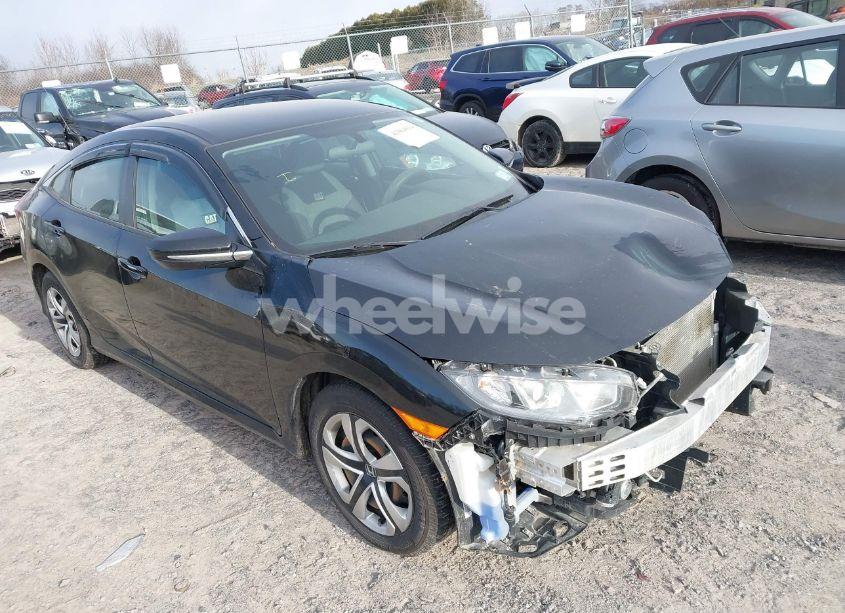 2018 Honda Civic LX (VIN 2HGFC2F50JH549373) main photo