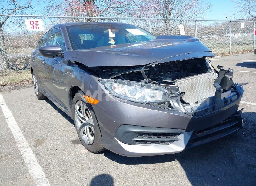 2018 Honda Civic LX (VIN 2HGFC2F50JH568036) main photo