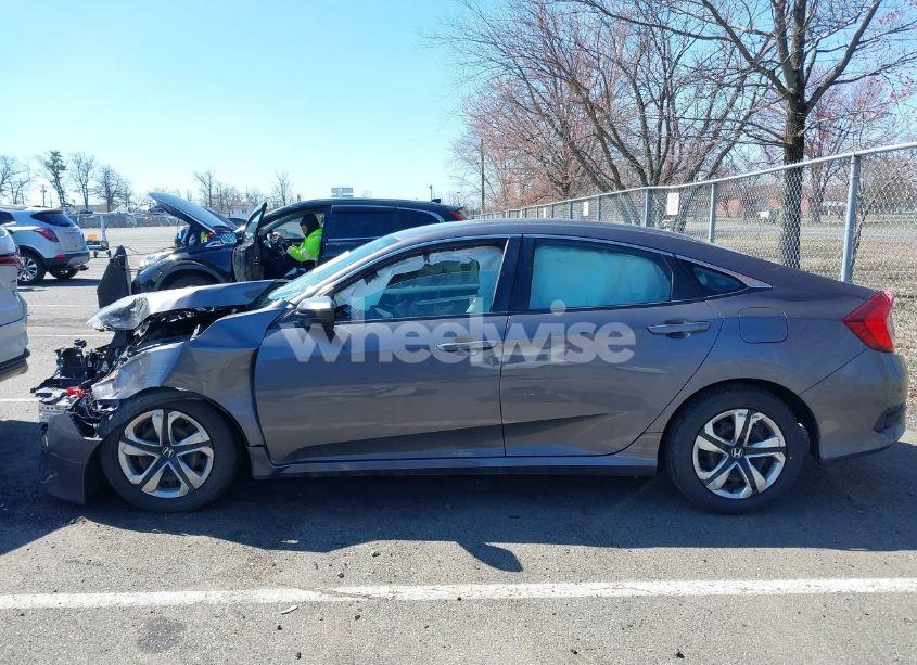 Photo 14 of 2018 Honda Civic LX (VIN 2HGFC2F50JH568036)