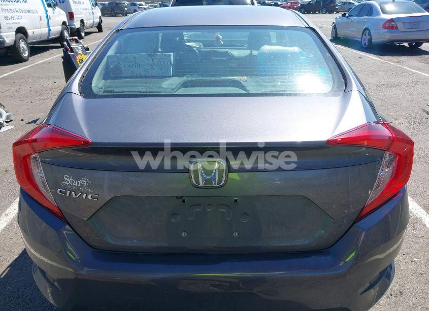Photo 16 of 2018 Honda Civic LX (VIN 2HGFC2F50JH568036)