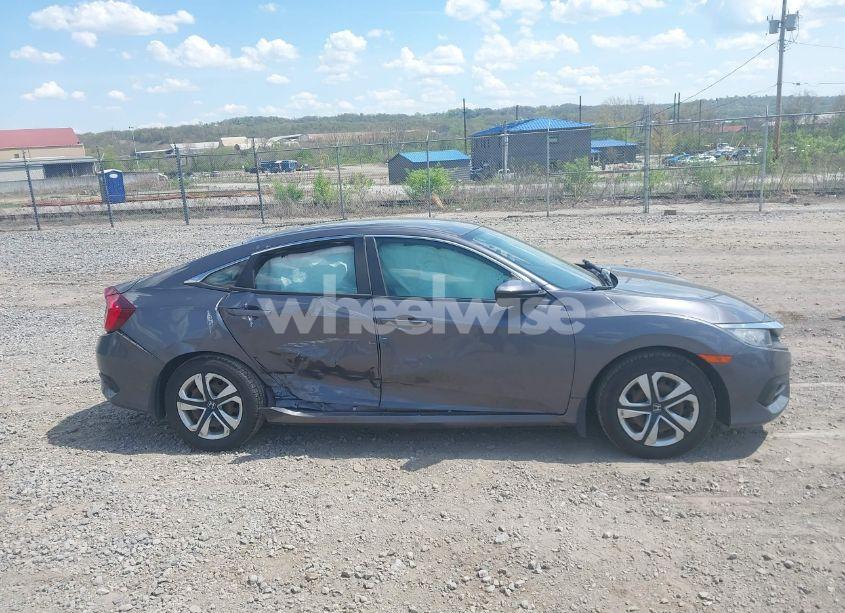 Photo 14 of 2018 Honda Civic LX (VIN 2HGFC2F50JH576685)