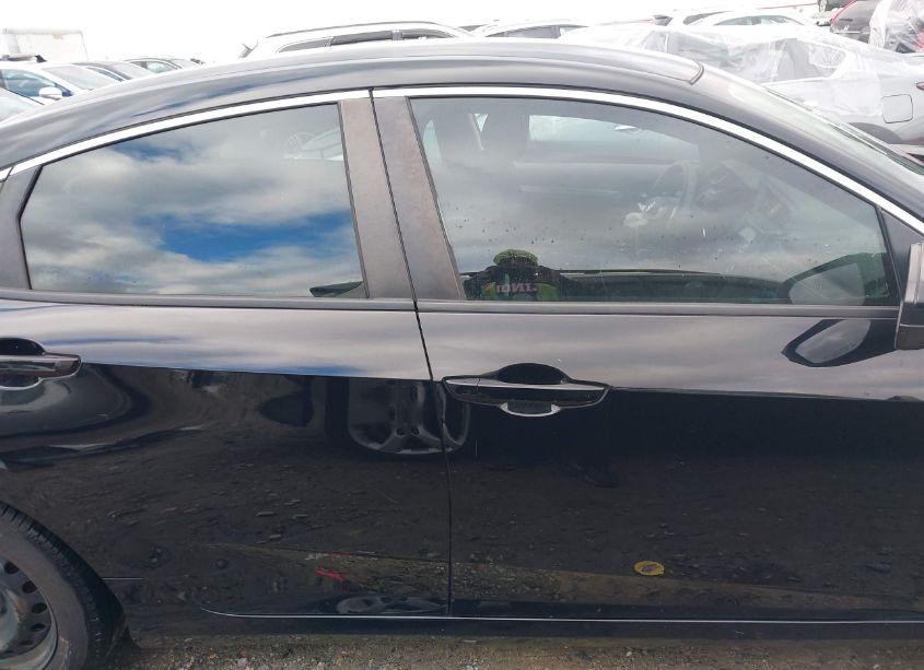 Photo 13 of 2018 Honda Civic LX (VIN 2HGFC2F50JH593597)