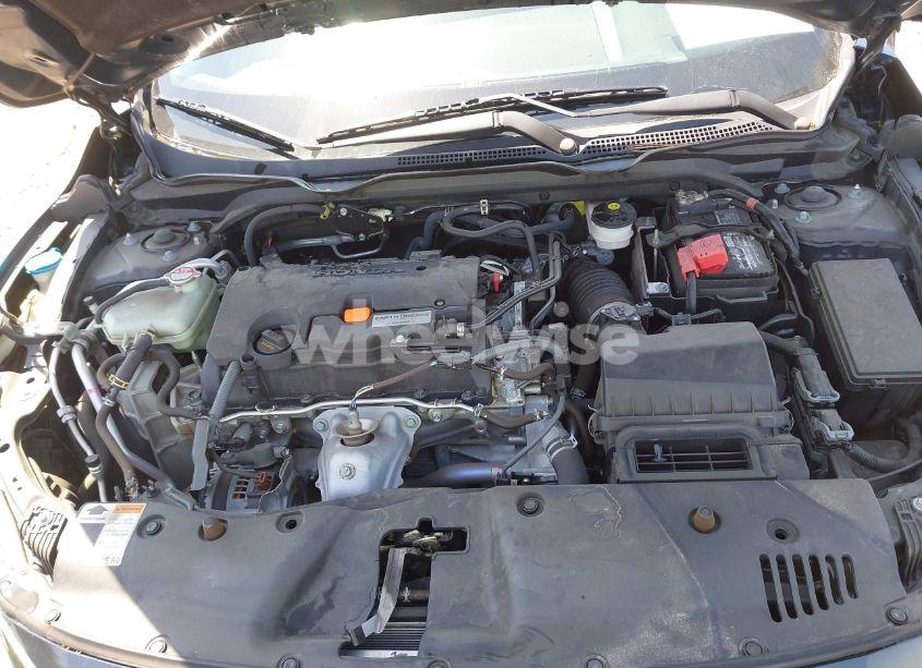 Photo 10 of 2018 Honda Civic LX (VIN 2HGFC2F50JH597875)