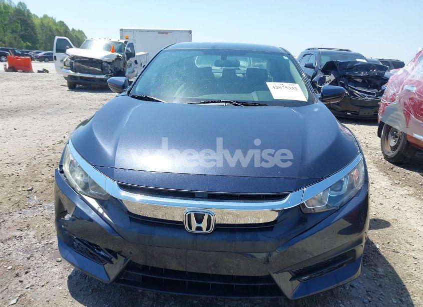Photo 12 of 2018 Honda Civic LX (VIN 2HGFC2F50JH597875)
