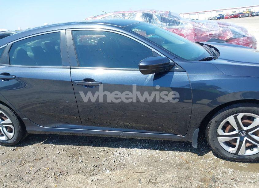 Photo 13 of 2018 Honda Civic LX (VIN 2HGFC2F50JH597875)