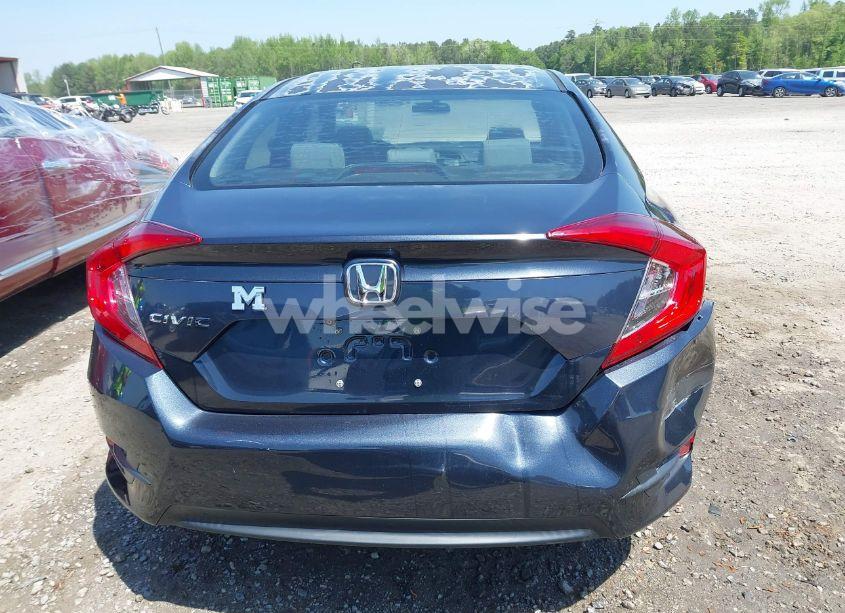 Photo 16 of 2018 Honda Civic LX (VIN 2HGFC2F50JH597875)