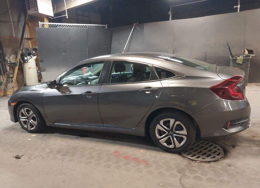 Photo 14 of 2018 Honda Civic LX (VIN 2HGFC2F50JH602637)