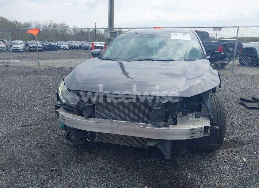 Photo 13 of 2016 Honda Civic LX (VIN 2HGFC2F51GH524197)