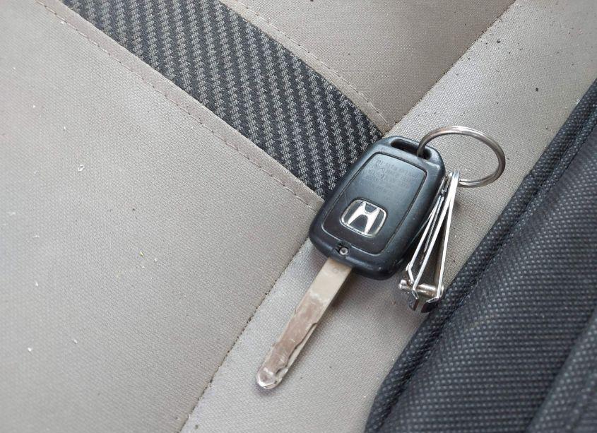 Photo 11 of 2016 Honda Civic LX (VIN 2HGFC2F51GH528833)