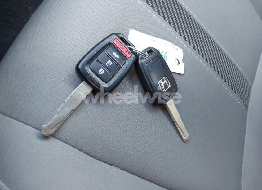 Photo 11 of 2016 Honda Civic LX (VIN 2HGFC2F51GH537094)
