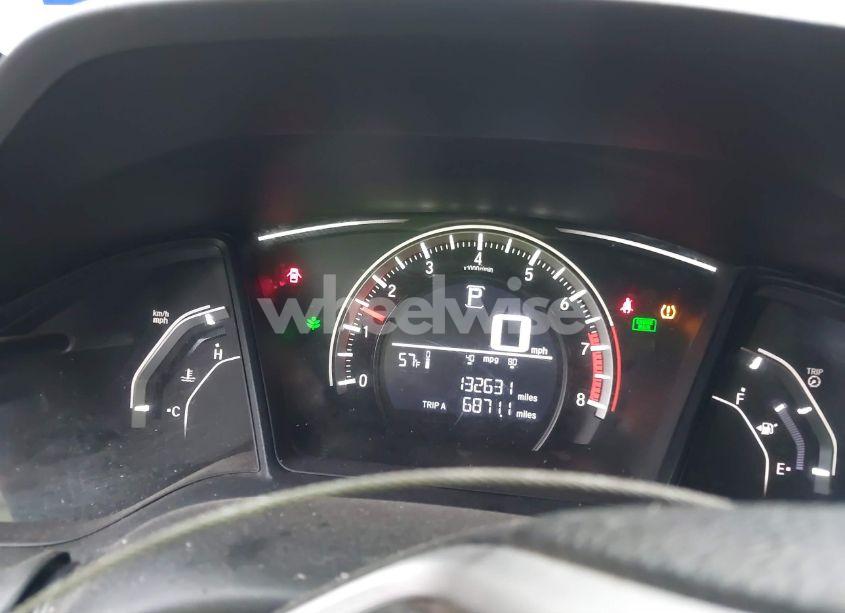 Photo 15 of 2016 Honda Civic LX (VIN 2HGFC2F51GH555465)