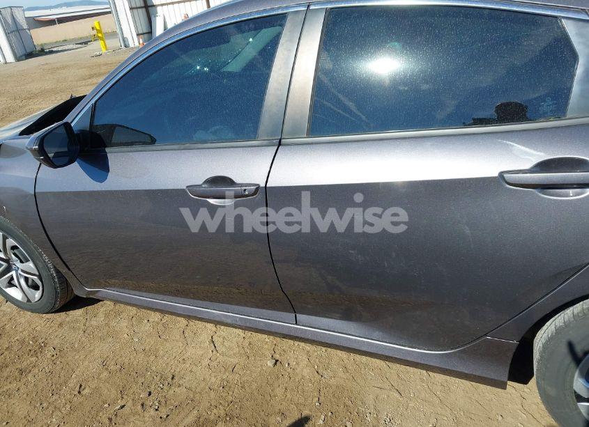 Photo 14 of 2017 Honda Civic LX (VIN 2HGFC2F51HH553698)