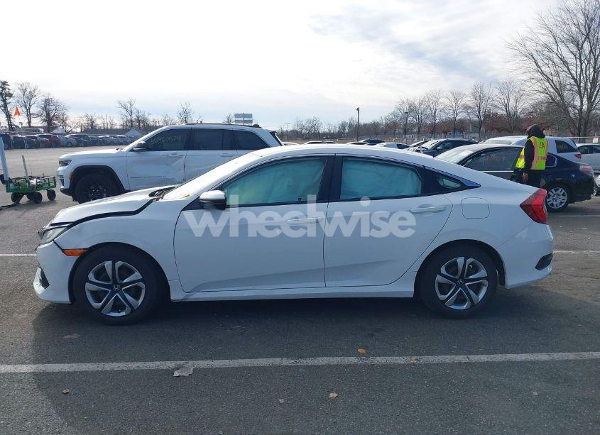 Photo 14 of 2018 Honda Civic LX (VIN 2HGFC2F51JH509609)
