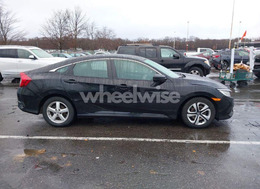 Photo 13 of 2018 Honda Civic LX (VIN 2HGFC2F51JH523901)