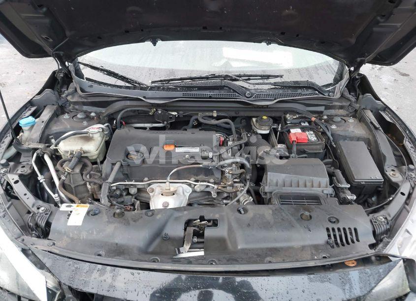 Photo 18 of 2018 Honda Civic LX (VIN 2HGFC2F51JH523901)