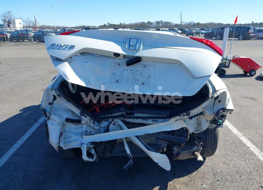 Photo 16 of 2018 Honda Civic LX (VIN 2HGFC2F51JH558003)