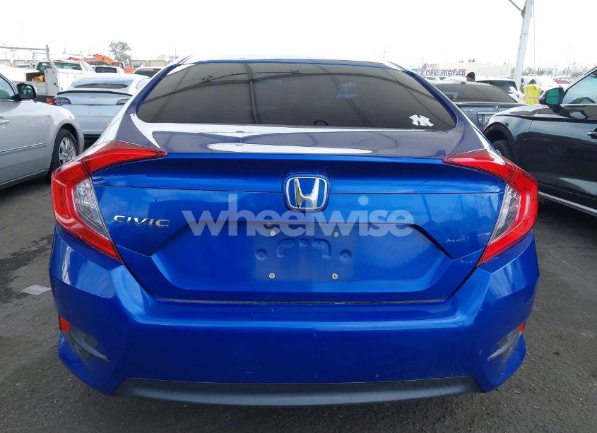 Photo 17 of 2018 Honda Civic LX (VIN 2HGFC2F51JH558860)