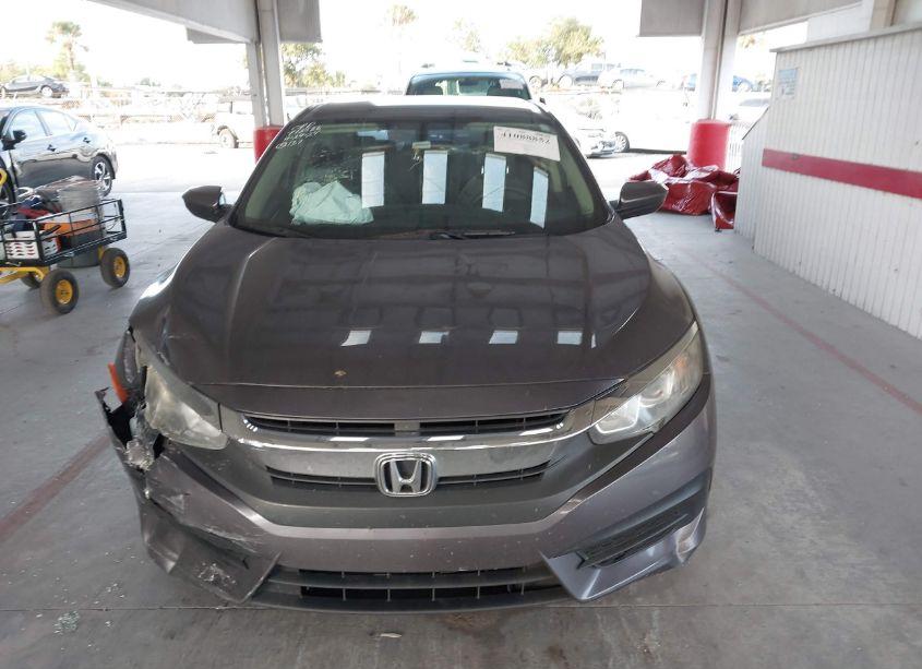 Photo 12 of 2018 Honda Civic LX (VIN 2HGFC2F51JH566926)