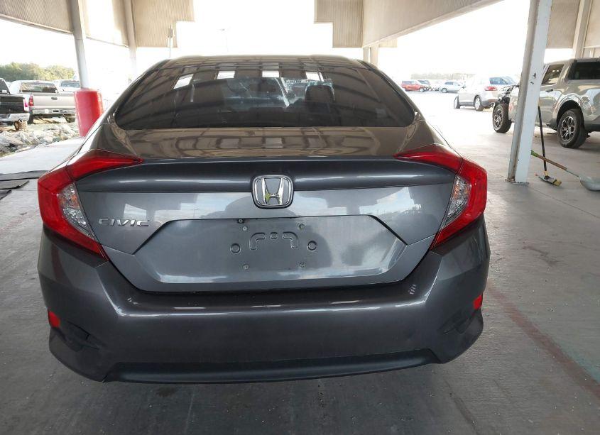 Photo 16 of 2018 Honda Civic LX (VIN 2HGFC2F51JH566926)