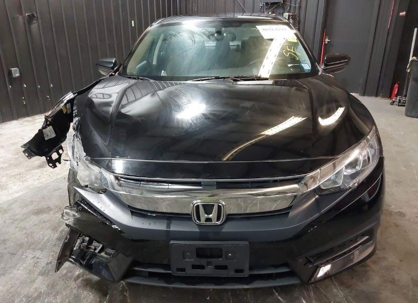 Photo 12 of 2018 Honda Civic LX (VIN 2HGFC2F51JH575531)
