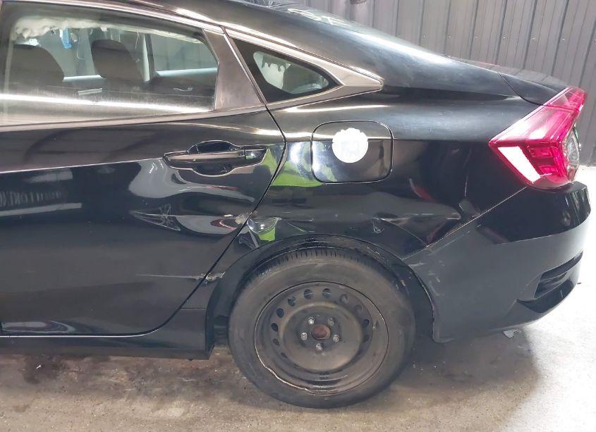 Photo 19 of 2018 Honda Civic LX (VIN 2HGFC2F51JH575531)