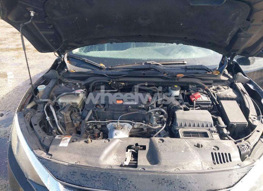 Photo 10 of 2018 Honda Civic LX (VIN 2HGFC2F51JH582009)