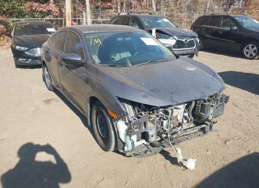 2018 Honda Civic LX (VIN 2HGFC2F51JH610696) main photo