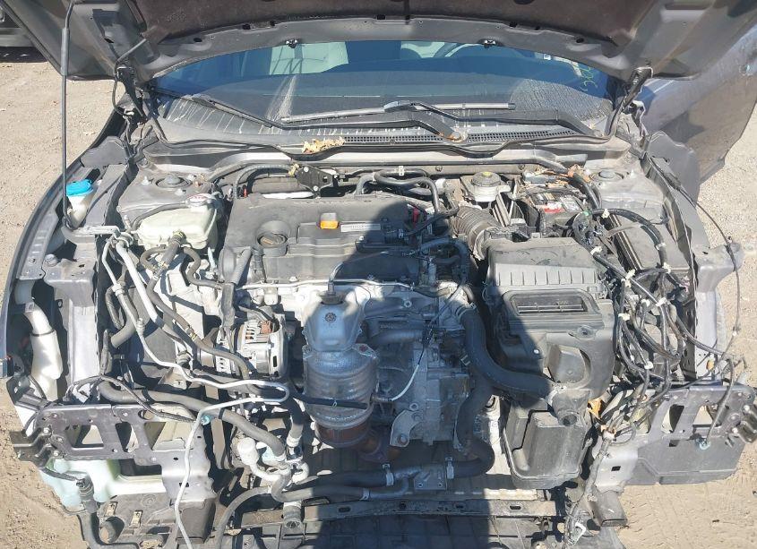 Photo 10 of 2018 Honda Civic LX (VIN 2HGFC2F51JH610696)