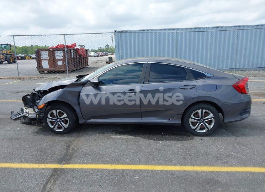 Photo 14 of 2016 Honda Civic LX (VIN 2HGFC2F52GH509952)