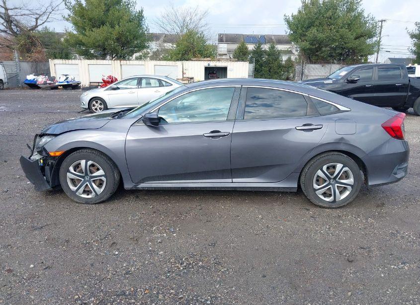 Photo 14 of 2016 Honda Civic LX (VIN 2HGFC2F52GH570394)