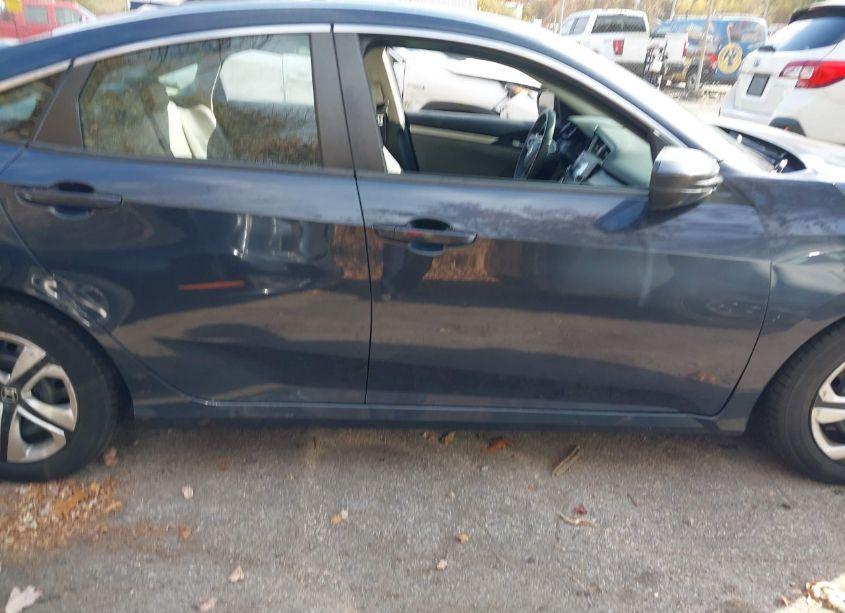 Photo 14 of 2017 Honda Civic LX (VIN 2HGFC2F52HH525148)
