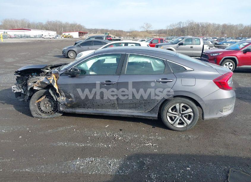 Photo 13 of 2017 Honda Civic LX (VIN 2HGFC2F52HH544458)