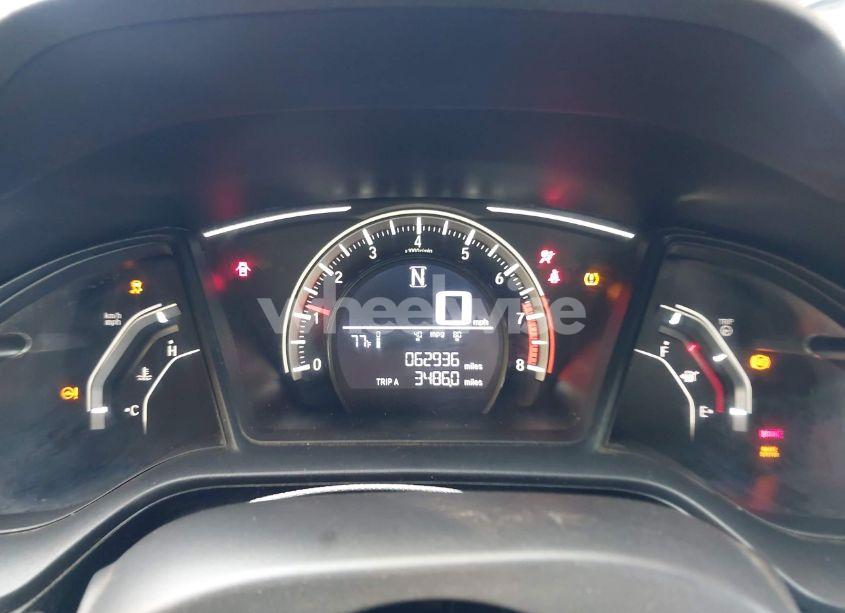 Photo 7 of 2017 Honda Civic LX (VIN 2HGFC2F52HH566802)