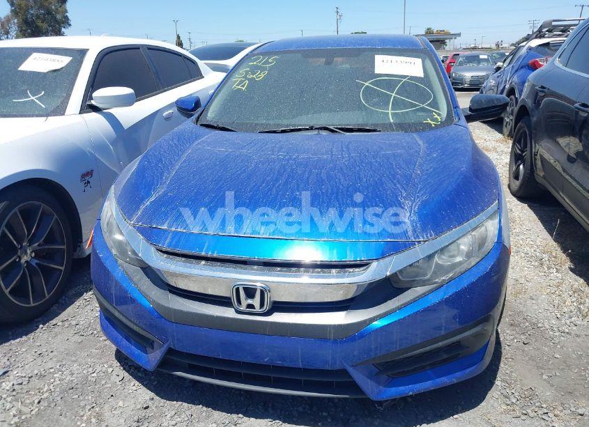Photo 13 of 2018 Honda Civic LX (VIN 2HGFC2F52JH508422)