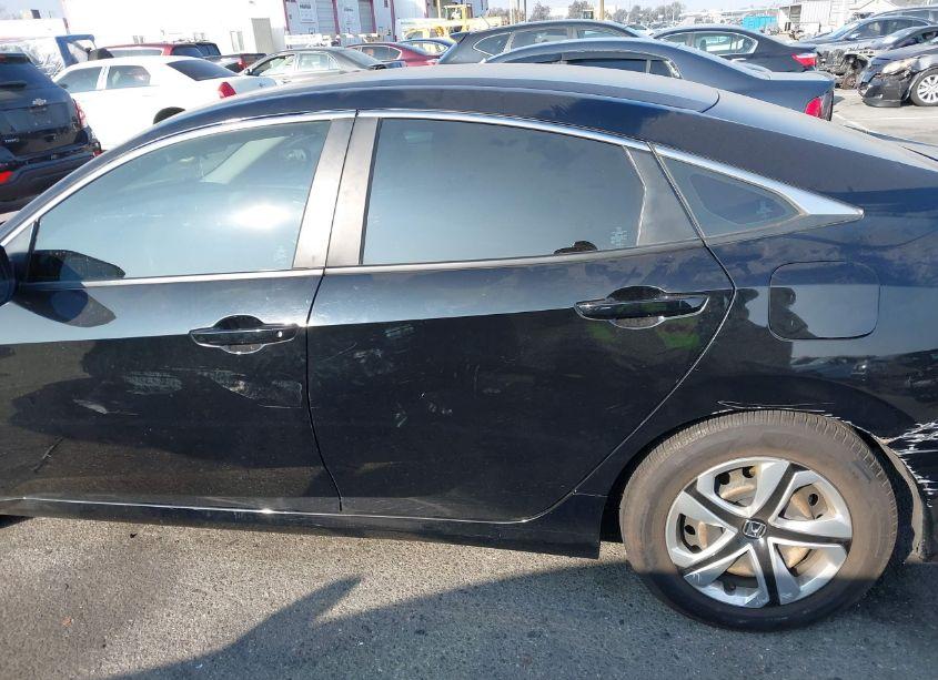 Photo 14 of 2018 Honda Civic LX (VIN 2HGFC2F52JH530579)