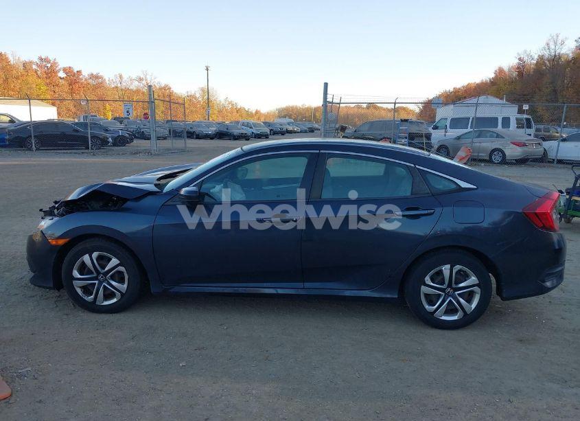 Photo 14 of 2018 Honda Civic LX (VIN 2HGFC2F52JH533319)