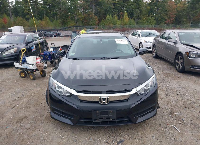 Photo 12 of 2018 Honda Civic LX (VIN 2HGFC2F52JH535328)