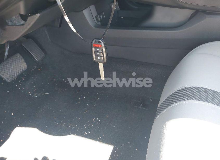 Photo 11 of 2018 Honda Civic LX (VIN 2HGFC2F52JH559113)