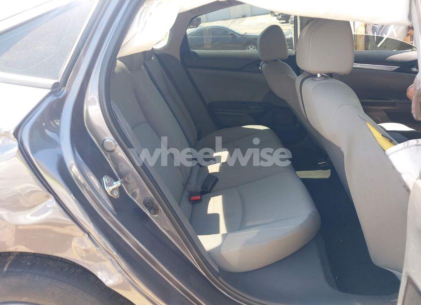 Photo 8 of 2018 Honda Civic LX (VIN 2HGFC2F52JH559113)