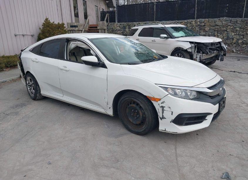 2018 Honda Civic LX (VIN 2HGFC2F52JH566479) main photo