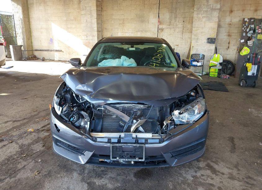 Photo 12 of 2018 Honda Civic LX (VIN 2HGFC2F52JH569107)