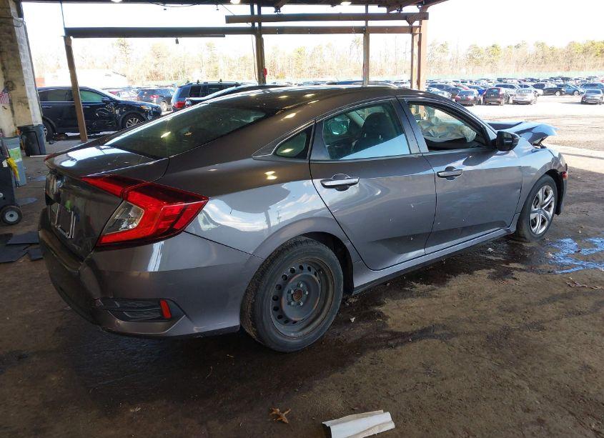 Photo 4 of 2018 Honda Civic LX (VIN 2HGFC2F52JH569107)