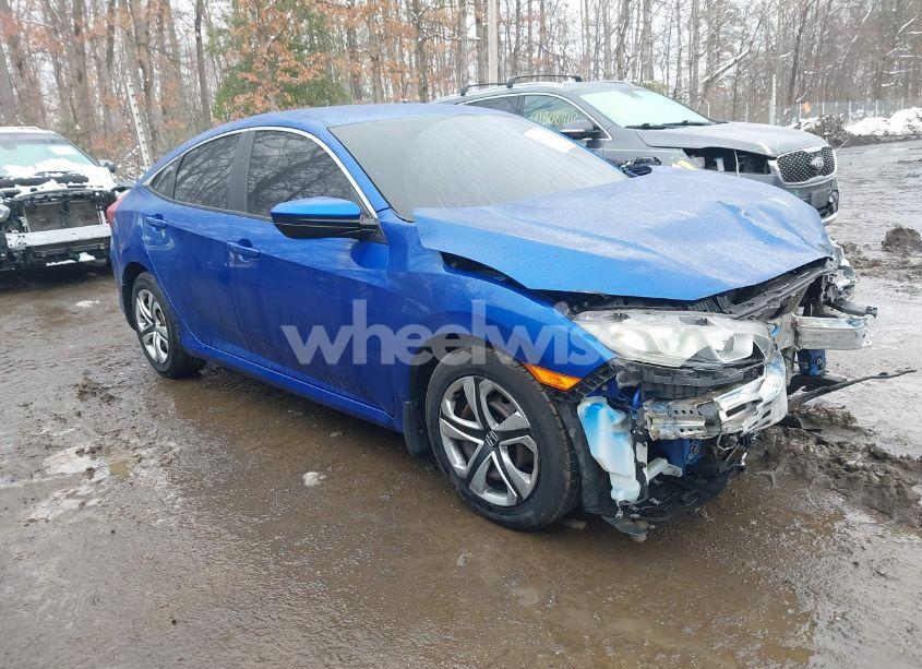 2018 Honda Civic LX (VIN 2HGFC2F52JH569866) main photo