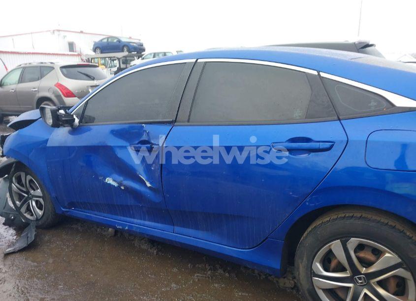 Photo 14 of 2018 Honda Civic LX (VIN 2HGFC2F52JH569866)