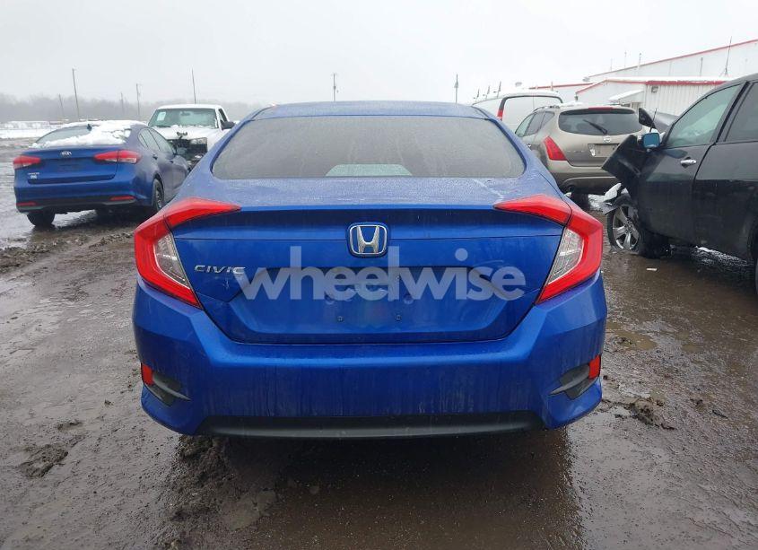 Photo 16 of 2018 Honda Civic LX (VIN 2HGFC2F52JH569866)
