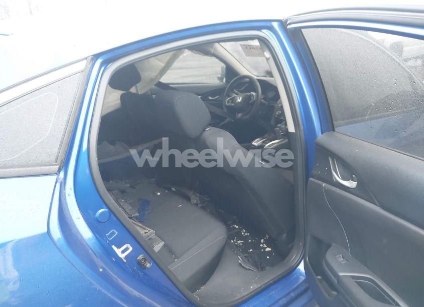 Photo 8 of 2018 Honda Civic LX (VIN 2HGFC2F52JH569866)